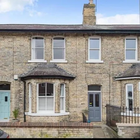 Apartment Lovely Spacious Home, 8mins Walk To Minster York