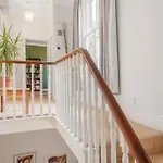Lovely Spacious Home, 8mins Walk To Minster Appartement